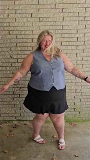 Twirl with me in the NEW Ellie and Mac Waistcoat #sewing