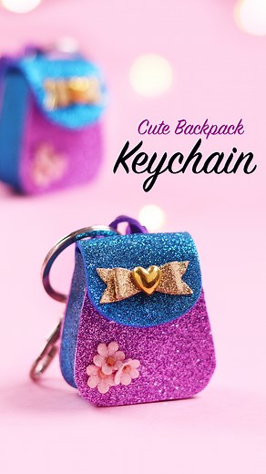 DIY Mini Backpack Keychain 😍🤩 #keychains #giftideas #craftideas #diy #artandcraft | D.I.Yay