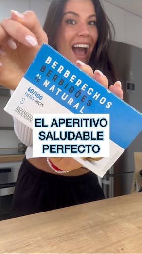 CEVICHE DE BERBERECHOS🦪 🍋 El ceviche es un plato que consiste en marinar con cítricos (normalmente limón o lima). ✅ Si buscas un aperitivo nutritivo, refrescante, rápido, fácil y saludable, toma nota de esta delicia. Ideal para tus aperitivos saludables del fin de semana , para sorprender a unos invitados o para llevar a la playa en tupper hermético. 1 LATA DE BERBERECHOS 1/2 CEBOLLA MORADA 1/2 AGUACATE CILANTRO PIMIENTA Y SAL 1/2 LIMÓN 1 CUCHARADA DE MOSTAZA DIJÓN 👩🏽‍🍳Coge un tupper o reci