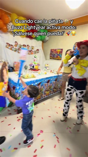Video de Anyfantasyshow (@anyfantasyshow) relacionado con “piñata”