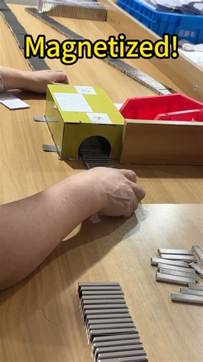 Guess what?🤯 A magnet goes from non-magnetic to super magnetic in 2 seconds!✨