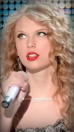 The story behind "Teardrops on my Guitar" 💚 | #taylorswift #shorts