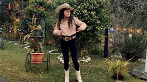 Merlin “Estrellita del Sur” muestra su talento para cantar en este video oficial de “La Tequilera”. Si hay talento señores! 🇬🇹🙏🏽🇲🇽 | Mi País -Mi Raíz