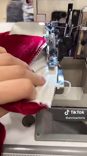 Tutorial Calze Personalizzate - Guida per Realizzare Calze Uniche