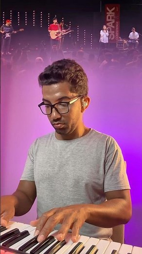 Roland XPS-10 em Ação | Esse Teclado Ficou TOP na Performance
