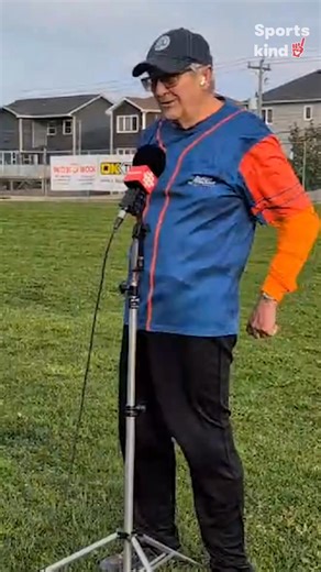 This 80-year-old never meant to go viral, but his late-night text moved millions to tears. #sportskind | Milwaukee Journal Sentinel