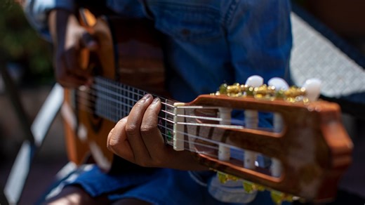 ¿Qué es Tiny Desk Concert y por qué es el escenario más deseado? - UnoTV