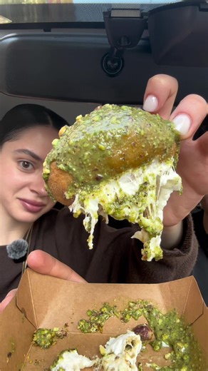 Giovedì pistacchioso super potente nel regno del pistacchio 💚✨🍀 @Eden.Paradiso Del Pistacchio REVIEW #foodtok #foodreview #foodlovers #pistacchio per me che vado matta per il pistacchio questa è stata una giornata memorabile…