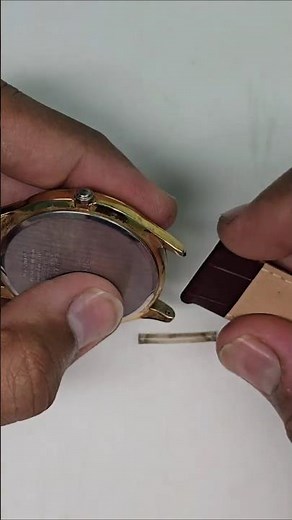 How To Change a Watch Strap