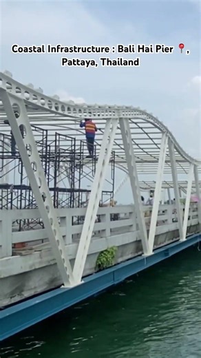 The Wave Canopy at Bali Hai Pier 🌊🏗️ #beach #bangkok #travel #pattayabeach