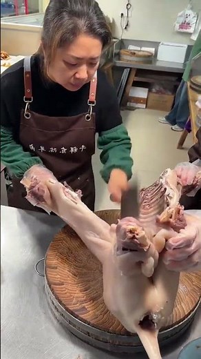 Whole Braised goat dissection Technique - Banque-level Disassembly Technique