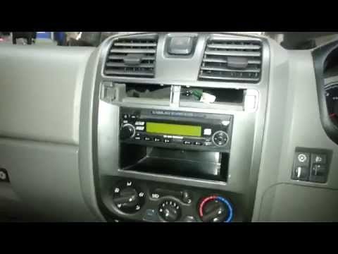 How to remove a Holden Colorado / Rodeo radio