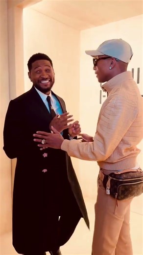 USHER & PHARRELL Some handshakes take 20 years to master! Real recognize Real! #usher #pharrell