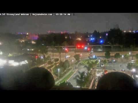 Mattercam 09/13/2025 16:16 - LIVE DISNEYLAND Webcam from Howard Johnson Hotel Anaheim