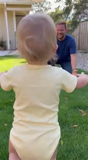 Baby Sits on the Dog Like a Tiny Cowboy… Then Sees Dada and Walks Straight to Him 😭❤️