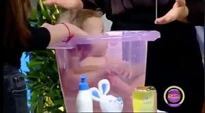 👶 როცა პატარას ტამი ტაბიდან ამოსვლა აღარ უნდა 😄 😍 TUMMY TUB - ყველაზე უსაფრთხო და კომფორტული აბაზანა თქვენი პატარასთვის! 💦 ხსნის სტრესს, შველის მეტეორიზმს, მუცლის ტკივილს და აუმჯობესებს ძილს. 💦 წყალი ინარჩუნებს საჭირო ტემპერატურას 20 წუთის განმავლობაში. 💦 სპეციალური დიზაინი ბავშვს საშუალებას აძლევს მოთავსდეს ემბრიონის პოზიციაში და არ მოხდეს ხერხემლის დატვირთვა. 📍 შეგიძლიათ შეიძინოთ ავერსის, ჯიპისის, ფარმ სახლის, პე-ეს-პეს, ფარმადეპოს, იმპექსის სააფთიაქო ქსელებში. 🛒 ასევე შეგიძლიათ შეუკვე