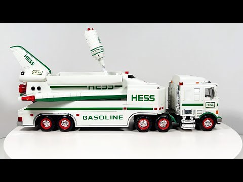 1999 HESS TOY TRUCK AND SPACE SHUTTLE WITH SATELLITE Vintage