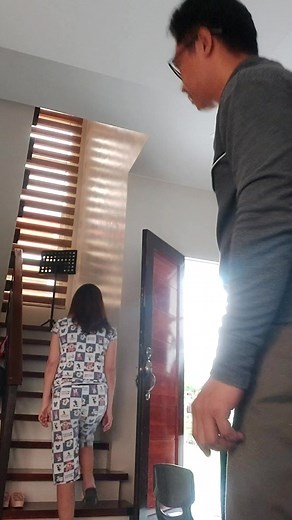 Exercise sa hagdan maganda sa katawan #stairclimbing #exercise #exercisemotivation #physicaltherapy #healthtips #dokfranco #viralreels #follower #follow #followers #followme | Franco,PTRP 2