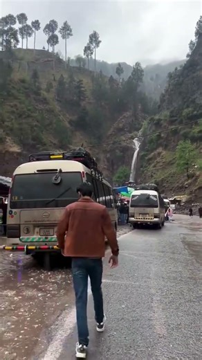Heaven on Earth Dhani Waterfall Neelum Valley Pakistan | Amazing Dhani Waterfall Azad Kashmir