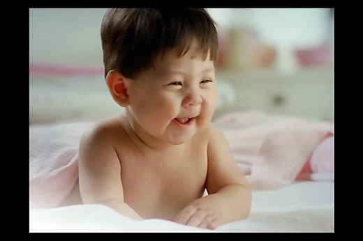 Baby Wipes : Johnson & Johnson TV Commercial