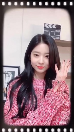 Panorama Challenge with Kim Minju from IZONE