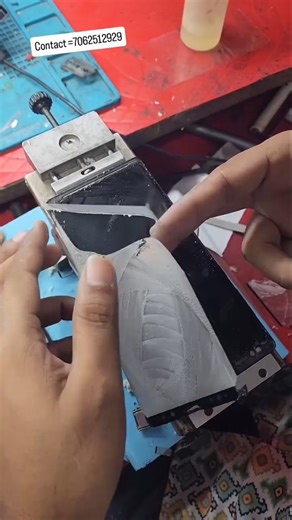 Mobile Glass Fixing on Instagram: "Samsung Note 9 Broken Front Glass Replacement #trendingreelsvideo #trendingreelsFacbook #Viralreelsfacbook#Viralindia#Viralworld MobileGlassFixingMobilemasterMobiledoctor"