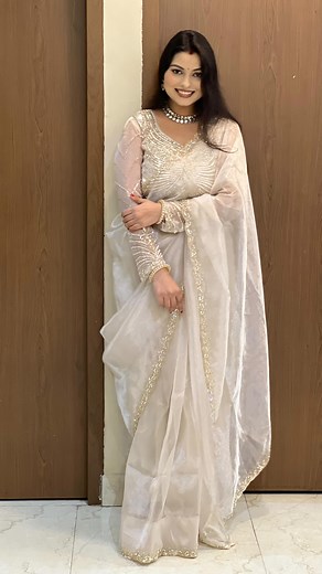 56K views · 9.4K reactions | Pyar Ke Kagaz 覆 Saree from @glam.beauty635 . . . . . . . . . #reels #reelitfeelit #reelkarofeelkaro #reelsinstagram #saree #sareelook #sareelove #love #family #song #viral #viralvideos #instagram #instagood #instadaily | Aarti Tomar | Facebook