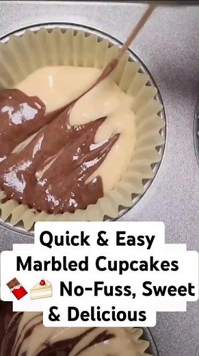 Easy Marbled Cupcakes with Boxed Cake Mix 🍫✨ Quick & Delicious DIY Baking!