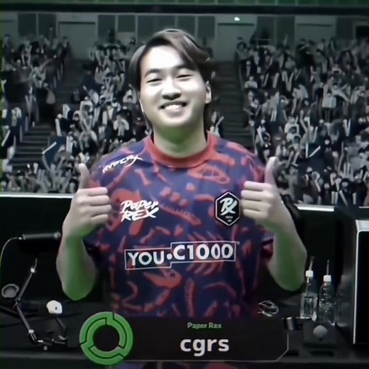 Exploring the Craft of Cigarette Rolling in Japan