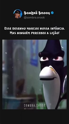 nickoazinho on Instagram: "🎬 Procurando Nemo 📌 Título original: Finding Nemo 🎭 Gênero: Animação • Aventura • Comédia • Família 📅 Lançamento: 2003 🌍 País: Estados Unidos 🎬 Direção: Andrew Stanton 👥 Elenco principal (vozes): 🐠 Albert Brooks 🐟 Ellen DeGeneres 🐡 Alexander Gould 🦈 Willem Dafoe 📝 Sinopse: Após seu filho ser capturado por mergulhadores, Marlin, um peixe-palhaço superprotetor, atravessa o oceano em uma jornada cheia de perigos para resgatá-lo. No caminho, ele conta com a aju