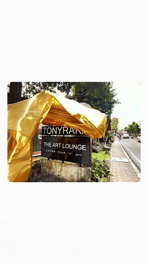 It doesn’t matter if it’s 3D graphics or AI. If your goal is to create beauty and make your mark, the tools are secondary. What truly matters is that you turned to Rō.CGI. With us, it’s always going to be exceptional! #cgi #cg #ai #3Dgraphics #AI #CreativeAgency #Innovation #DigitalArt #VisualArt #branding