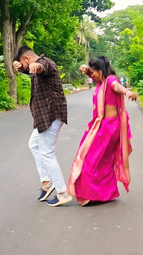 Trending Song Dance Video #explore #explorepage #trend #reelsinstagram #reelsvideo #reelsfb #viralvideo #viralvideo #roses #instragramreels #reelsviralfb | Pritam Vlogs