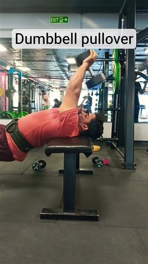 Pullover and chill 😎.#fitness #motivation #shorts #shortvideo #youtubeshorts #yt #ytshort