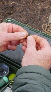 Our unique Uni Lead Clip system allow you to retain your lead or drop it, this universal clip lets you do both with a simple rotation of the internal wire meaning it’s the only lead clip you will ever need 💪What’s more, you can easily change between swivels,should you need to do so during your session, without the hassle of cutting your line 😉#RidgeMonkey #DoYouEvenRidgeMonkey #Fishing #Connexion #Angling #CarpFishing #BigCarp #Carp #Carper #Carpe #Karp #Karpfen #Karpervissen #CarpCrossing #Ca