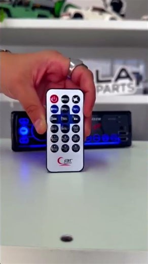 Rádio Som Automotivo Mp3 C/ Bluetooth 2 Usb's Aux Pen Drive