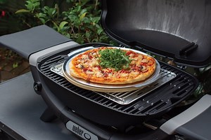 Baking pizza on a Weber Q | Weber Q | Weber BBQ
