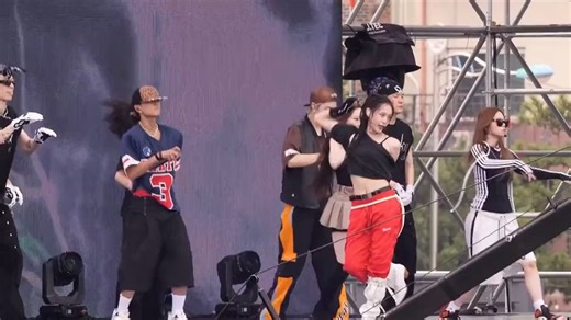 WICKED，最新现场！简简单单两首歌，把kpop人拿捏的恰到好处！ALLDAYPROJECTWICKED