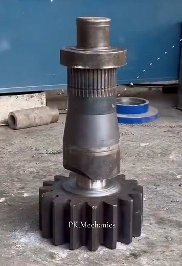Excavator Swing Drive Restoration by Talented Mechanic