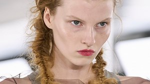 Tendances cheveux : les 5 styles capillaires que l'on verra sur toutes les têtes cet été