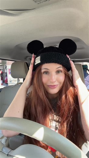 Why customer service in Japan is the best in the world. Left my merchandise on a ride at Tokyo Disneyland and within 3 days it was mailed back to me. #customerservice #japanthings #tokyodisneyland #japantravel