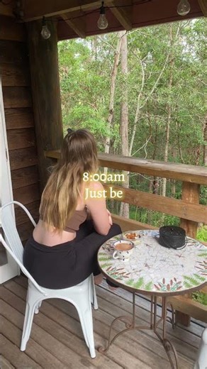 Just a girl living in a treehouse #treehouse #content #lifestyle