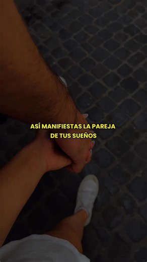 Atraer a la pareja de tus sueños no empieza afuera. Empieza en tu vibración. Cuando elevas tu estándar interno, cuando sanas, te eliges y te sientes lista para recibir, tu energía cambia… y tu realidad responde. Este decreto no es para repetirlo por costumbre. Es para sentirlo, sostenerlo y encarnarlo durante 7 días. Porque primero se transforma tu forma de estar en el mundo, y después cambian las personas que llegan —y las que se van. El amor que deseas no se persigue. Se atrae cuando te convie