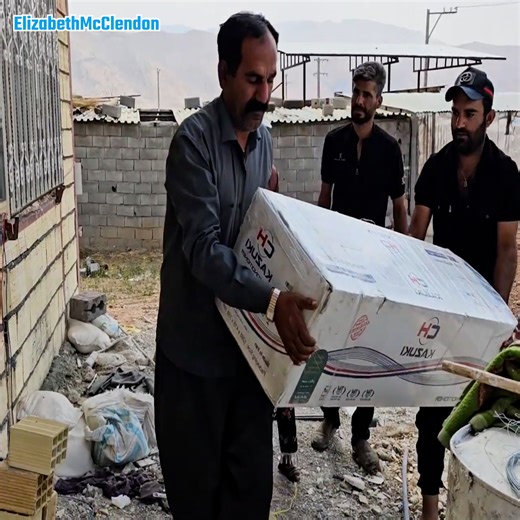 10K views · 195 reactions | Safety Tips for Installing Air Conditioners, Refrigerators, and Televisions #fblifestyle | Elizabeth McClendon | Facebook