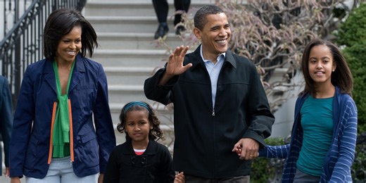 15 Heartwarming Obama Family Photos Through the Years