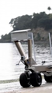 Skip the stress. Launch with ease. Remote control boat launching made simple. #amphibious #boatlauncher @tectraxnz #technology #nzmade | FlyFin Boats