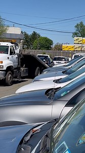 8.5K views · 132 reactions | When you try to take your repoed car back  @emmotorcars | Darius DK | Facebook