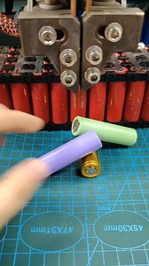 172K views · 400 reactions | Assembly lithium batteries pack | LCDrepairguide | Facebook