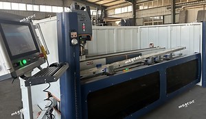 [Hot Item] CNC Aluminum Window Machine for Drilling Milling Holes Slots