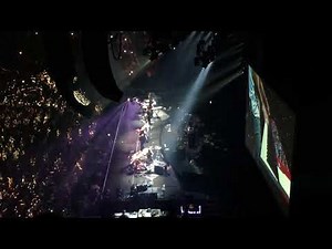 Charlie Puth Live at Centre Bell Montreal 2017 (Illuminate Tour) - See You Again