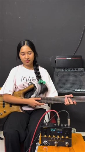 Cover of 'Teeth' by 5SOS - Acoustic Guitar Version